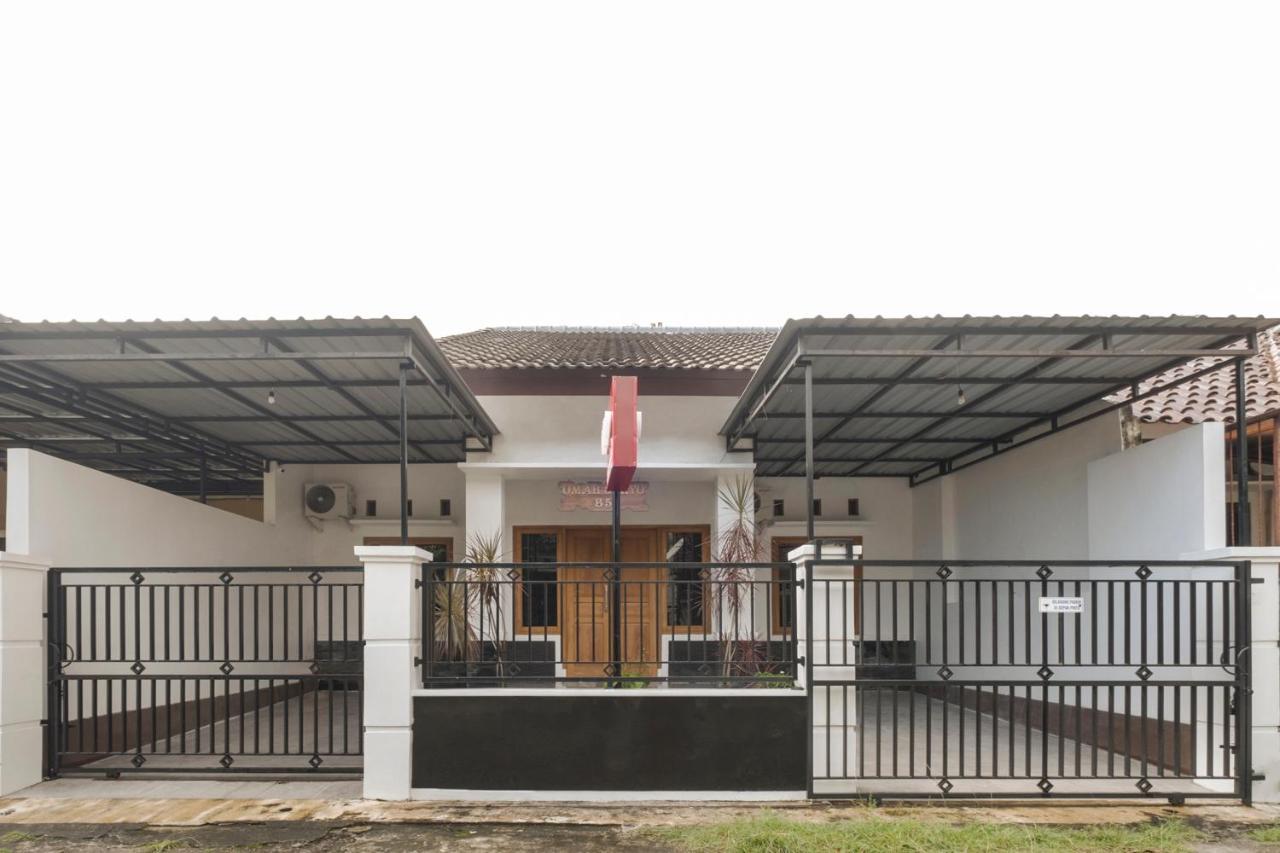 Oyo 3267 Omah Suryo Hotel Yogyakarta Luaran gambar