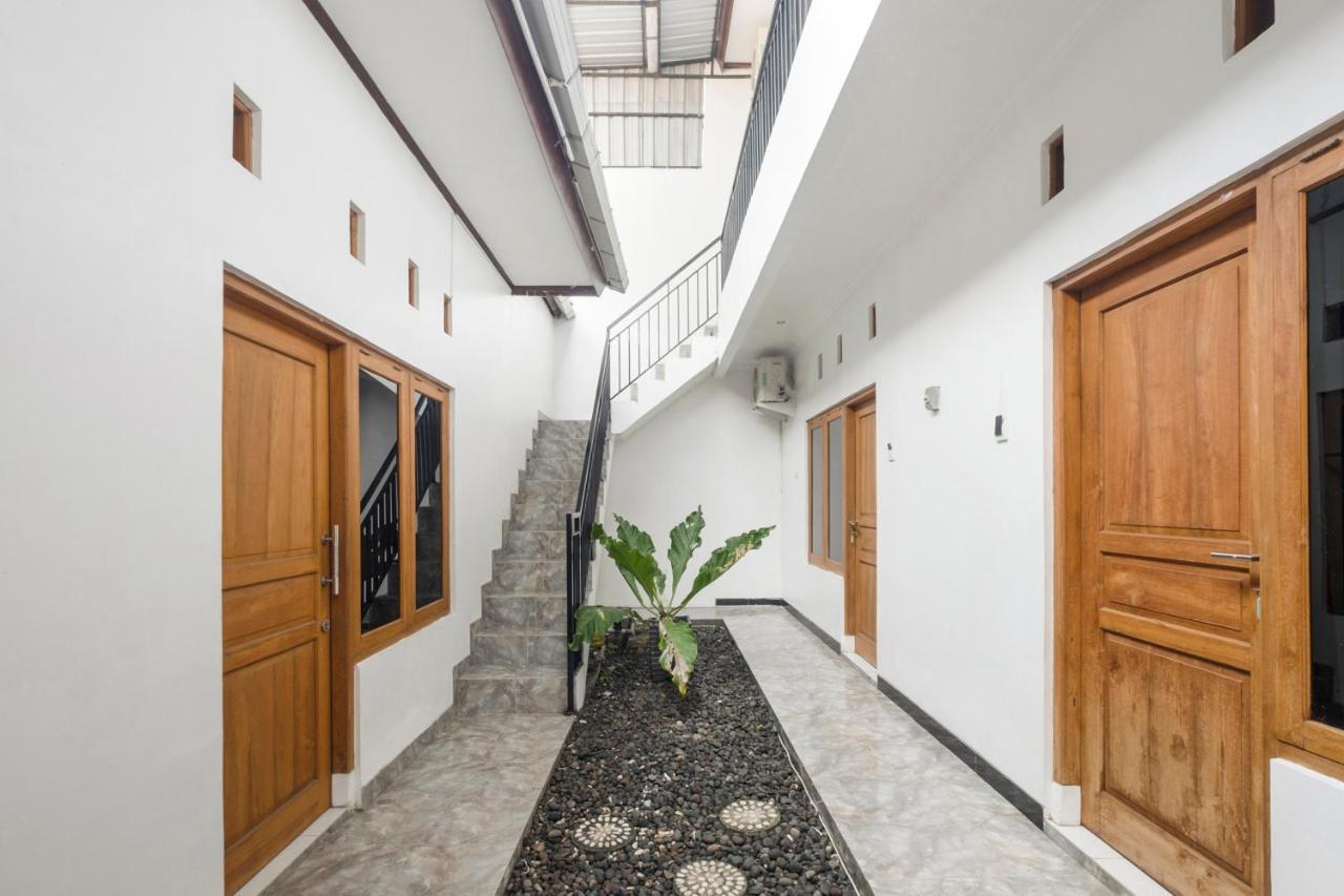 Oyo 3267 Omah Suryo Hotel Yogyakarta Luaran gambar