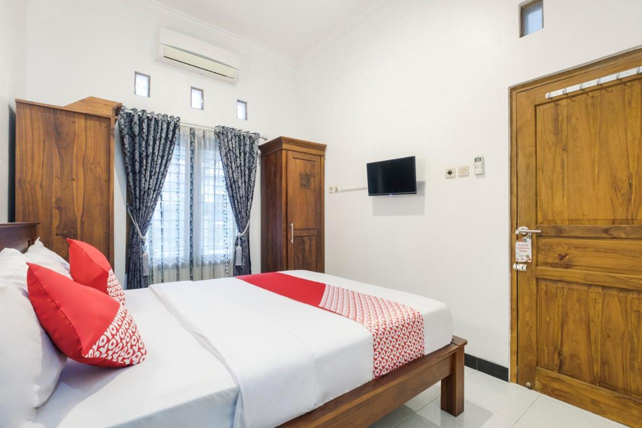 Oyo 3267 Omah Suryo Hotel Yogyakarta Luaran gambar